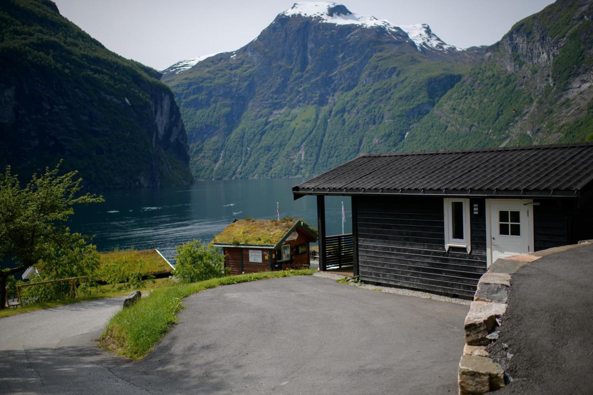 Grande Hytteutleige Og Vakantiepark Geiranger