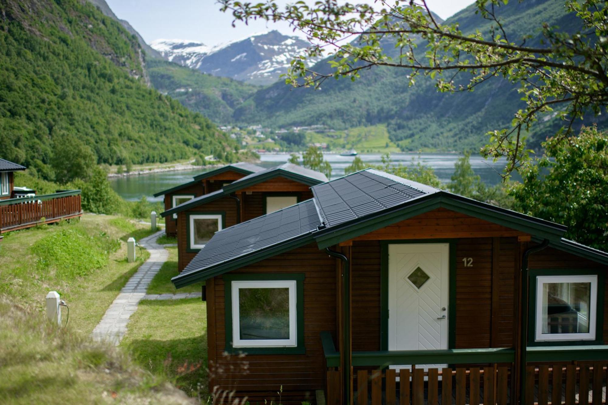 Grande Hytteutleige Og 2* Geiranger